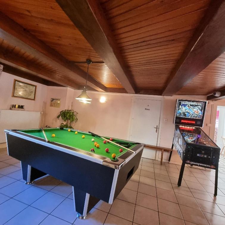 Gite Myrtille 2 A 6 Personnes Avec Spa Et Salle De Jeux Dans La Residence Ventron Exterior photo